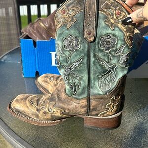 Size 8.5 Women Dan Post Cowgirl Boots